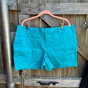 👗Worthington turquoise shorts